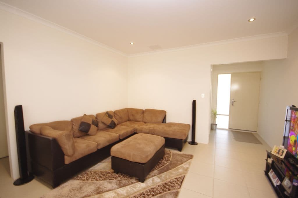 23b Dallington Crescent, BALGA WA 6061, Balga - Thumbnail 8