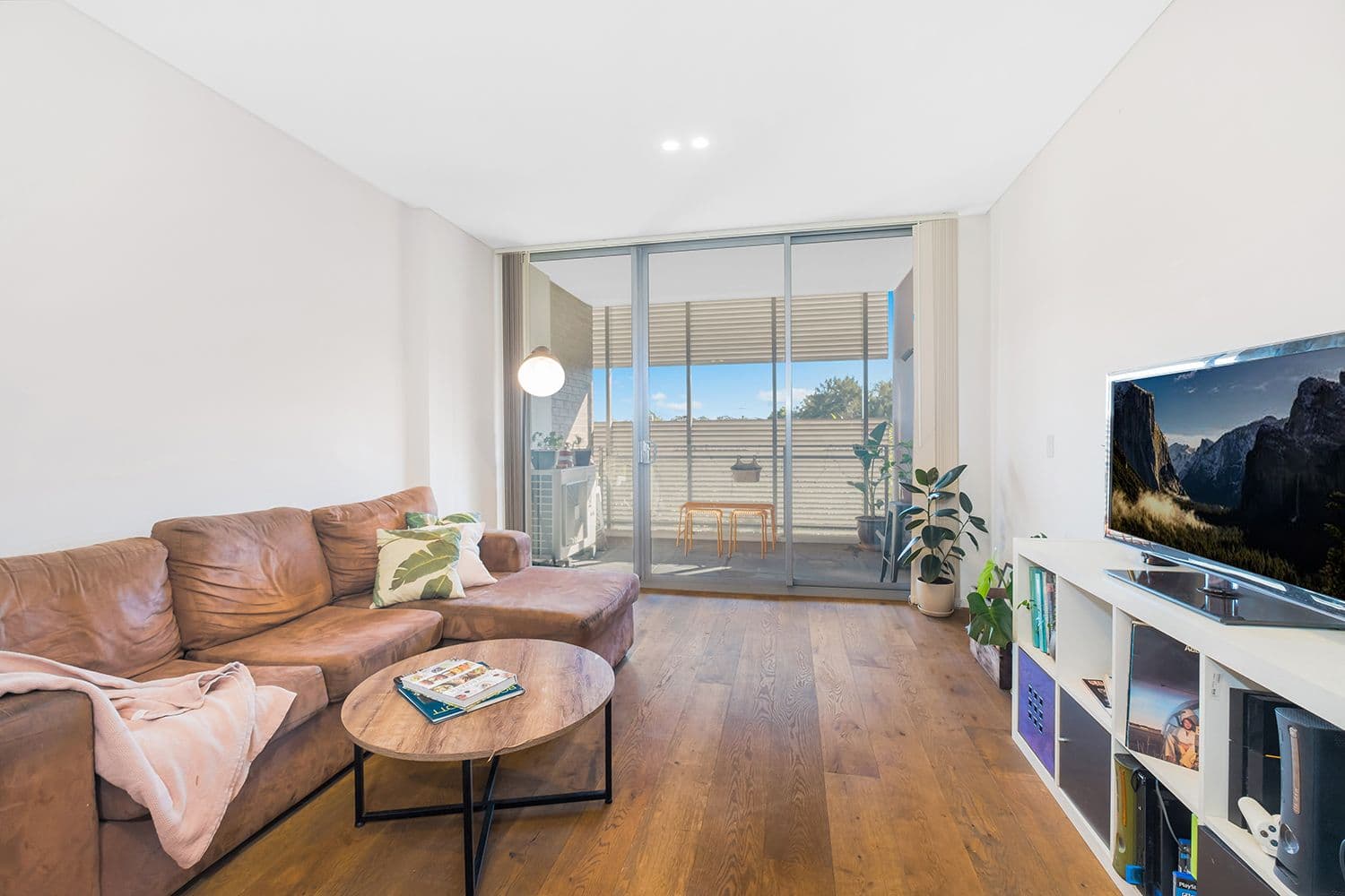 52 Alice Street, Newtown NSW 2042, Newtown - Thumbnail 2