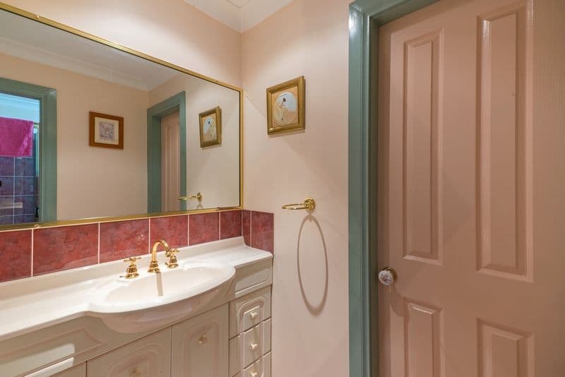 6 Pine Ridge Drive, Orange - Thumbnail 6