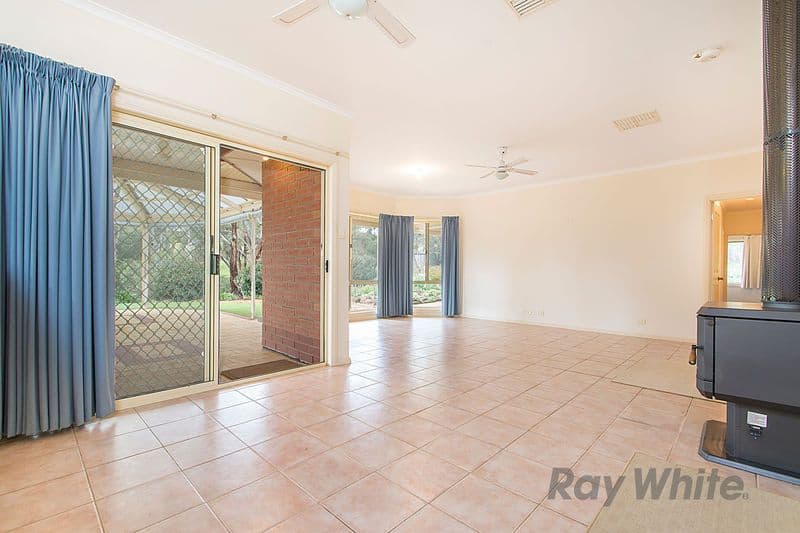 3 March Court, Clare SA 5453, Clare - Thumbnail 6