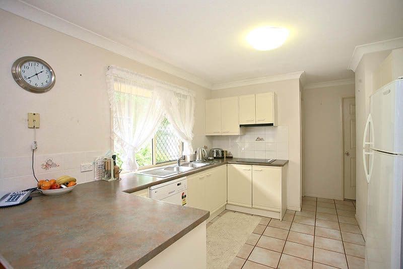 63 Walker Street, CORINDA QLD 4075, Corinda - Thumbnail 8