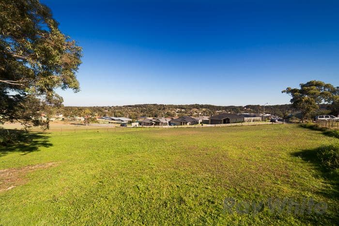 19 Auklet Road, MOUNT HUTTON NSW 2290, Mount Hutton - Thumbnail 2