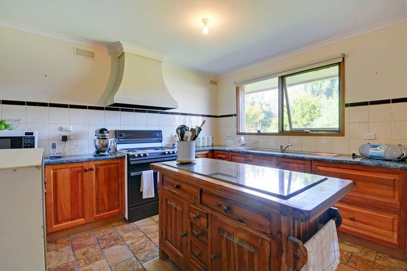 19 Firmin Street, TRARALGON VIC 3844, Traralgon - Thumbnail 2