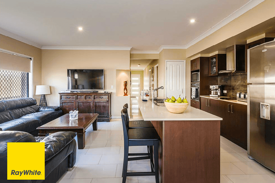 104 Girraween Drive, Springfield Lakes QLD 4300, Springfield Lakes - Thumbnail 2