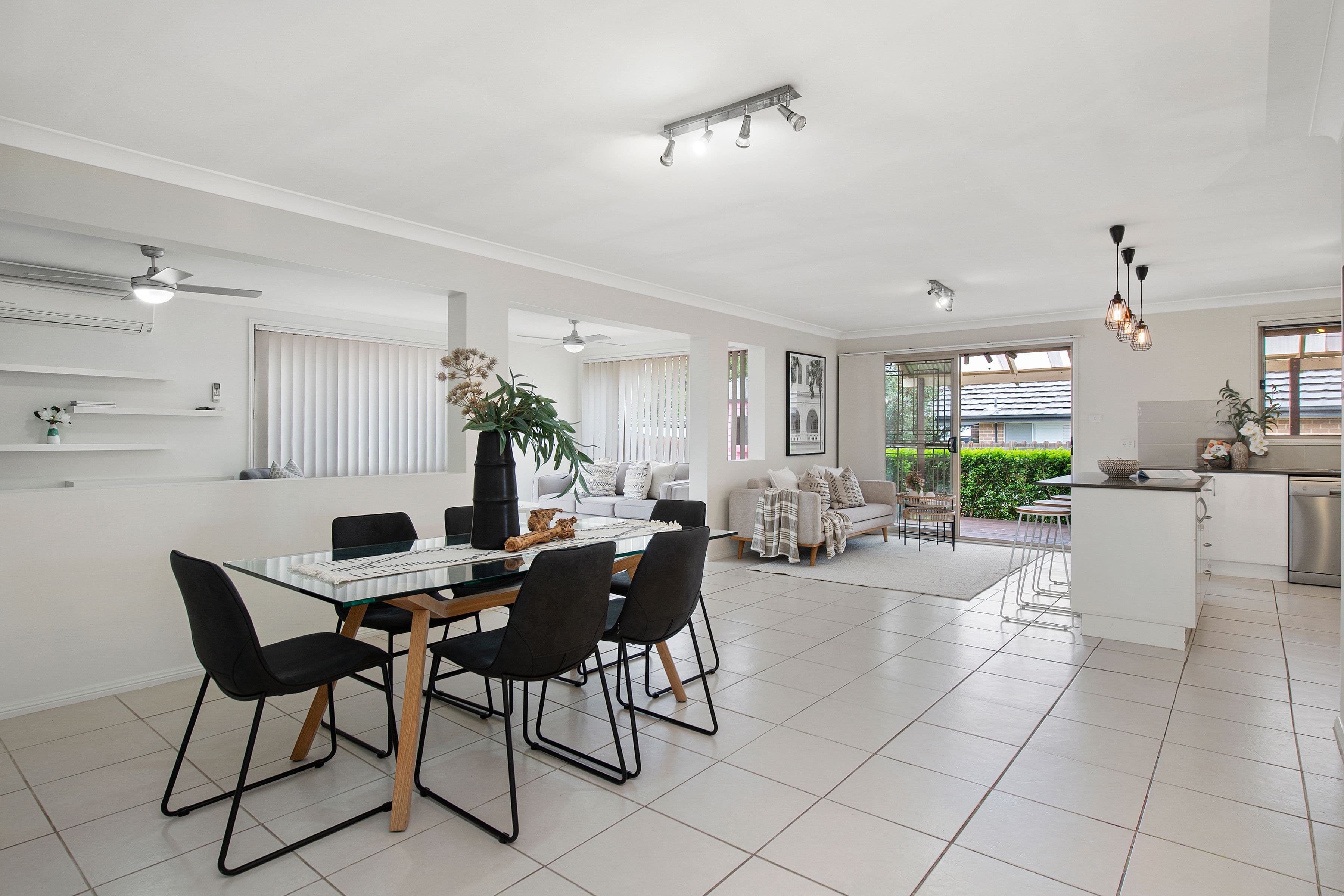 31 Glenheath Avenue, Kellyville Ridge NSW 2155, Kellyville Ridge - Thumbnail 3