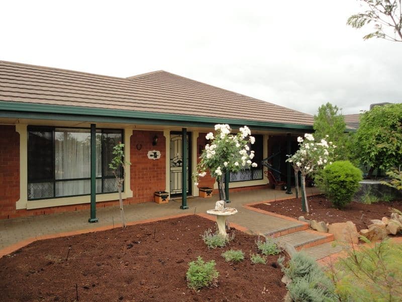 20 Pinehurst Court, CRAIGMORE SA 5114, Craigmore - Image 1