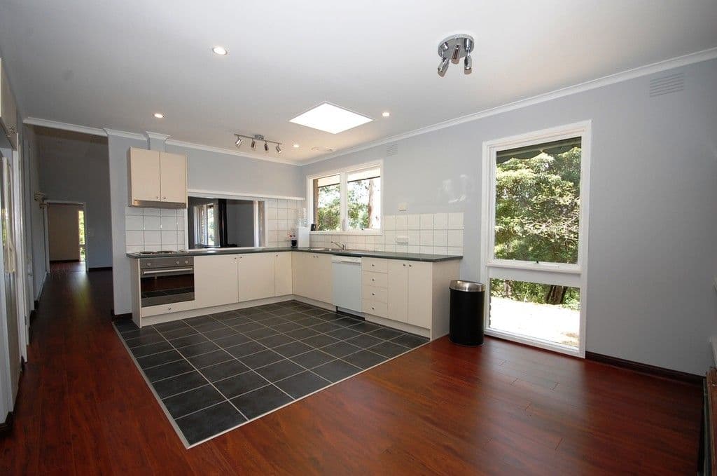 13 Sharland Close, Mount Evelyn VIC 3796, Mount Evelyn - Thumbnail 3