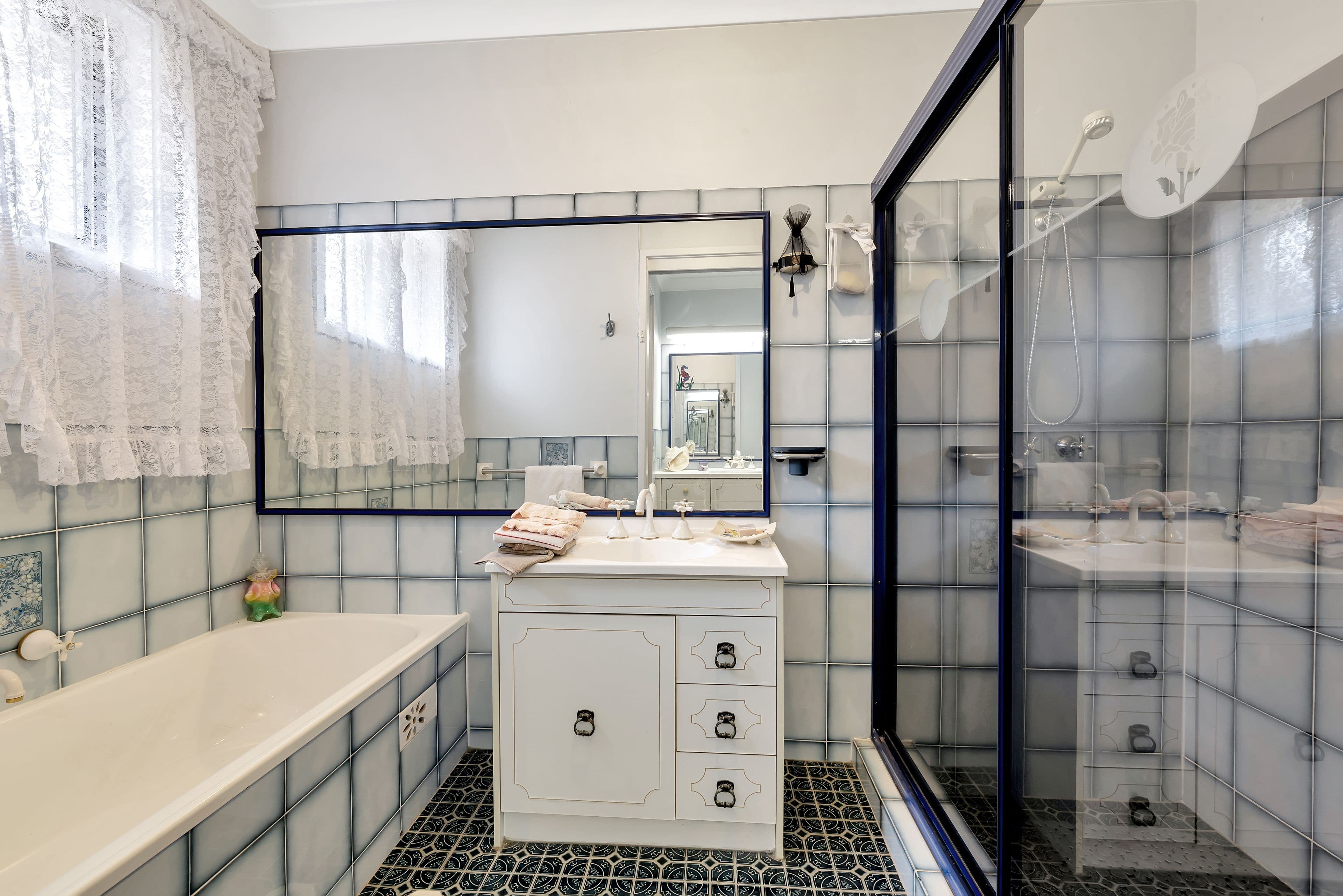 12 Quinn Place, Prairiewood - Thumbnail 8