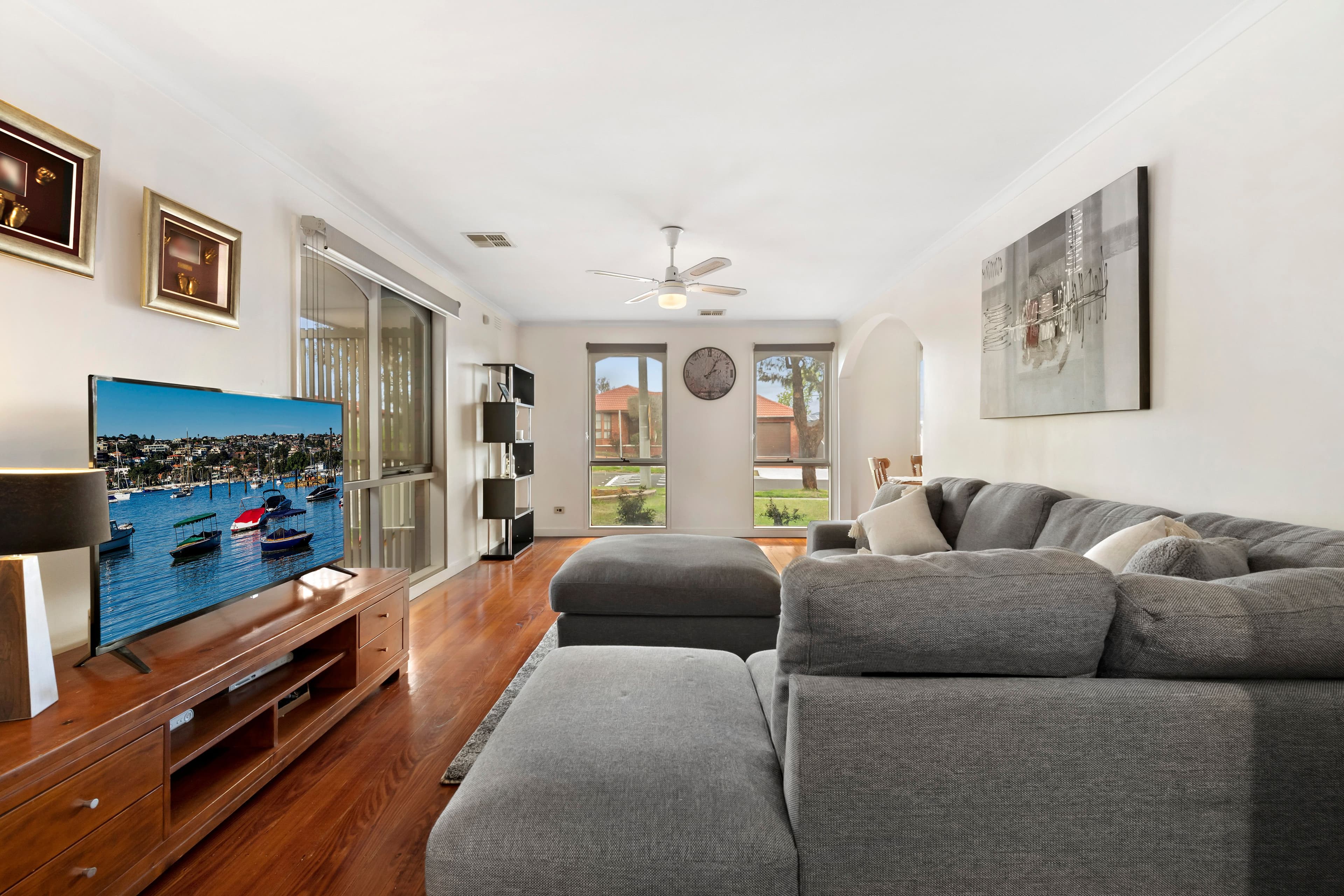 103 Cabernet Crescent, Bundoora VIC 3083, Bundoora - Thumbnail 3