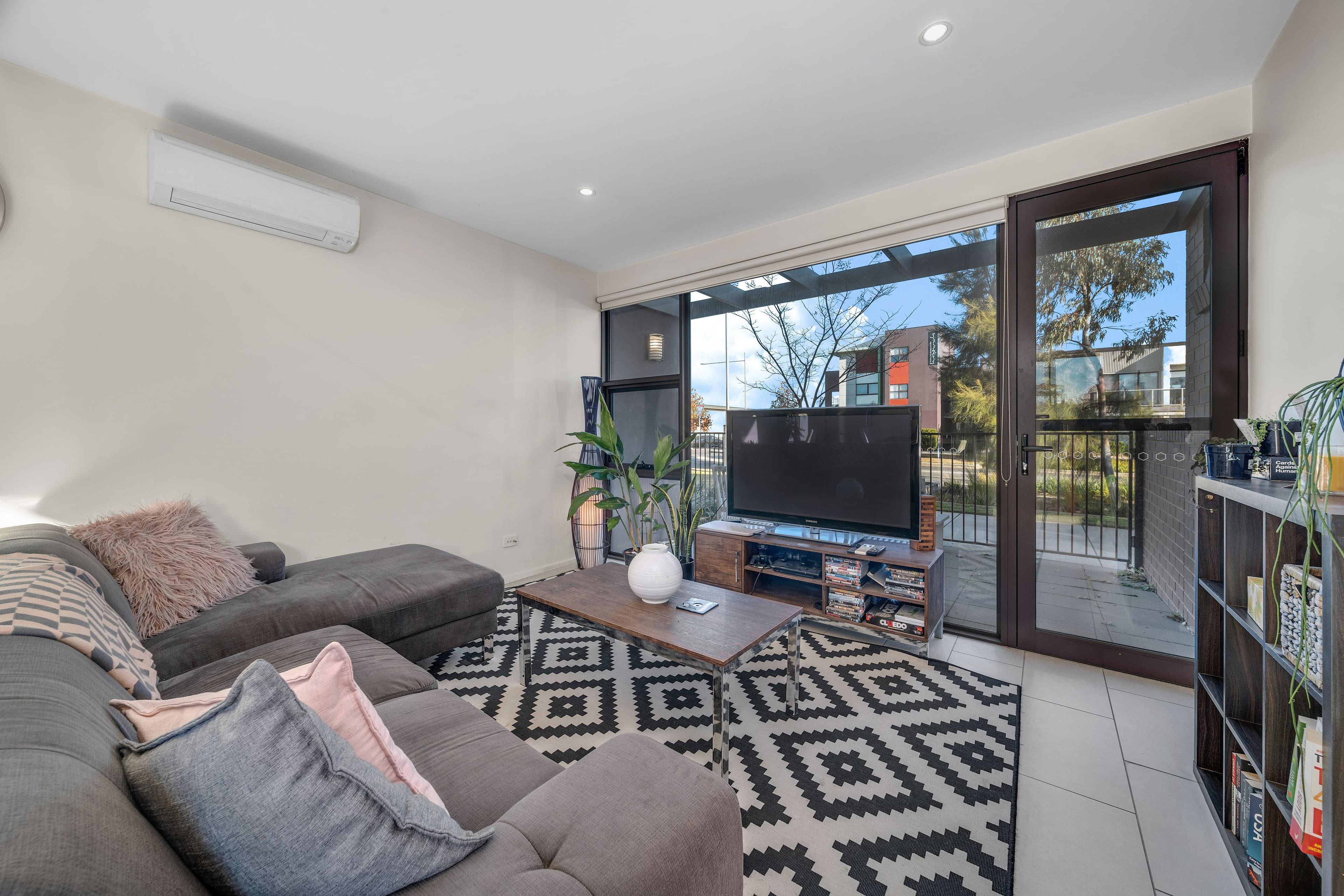 47 Abena Avenue, Crace ACT 2911, Crace - Thumbnail 2