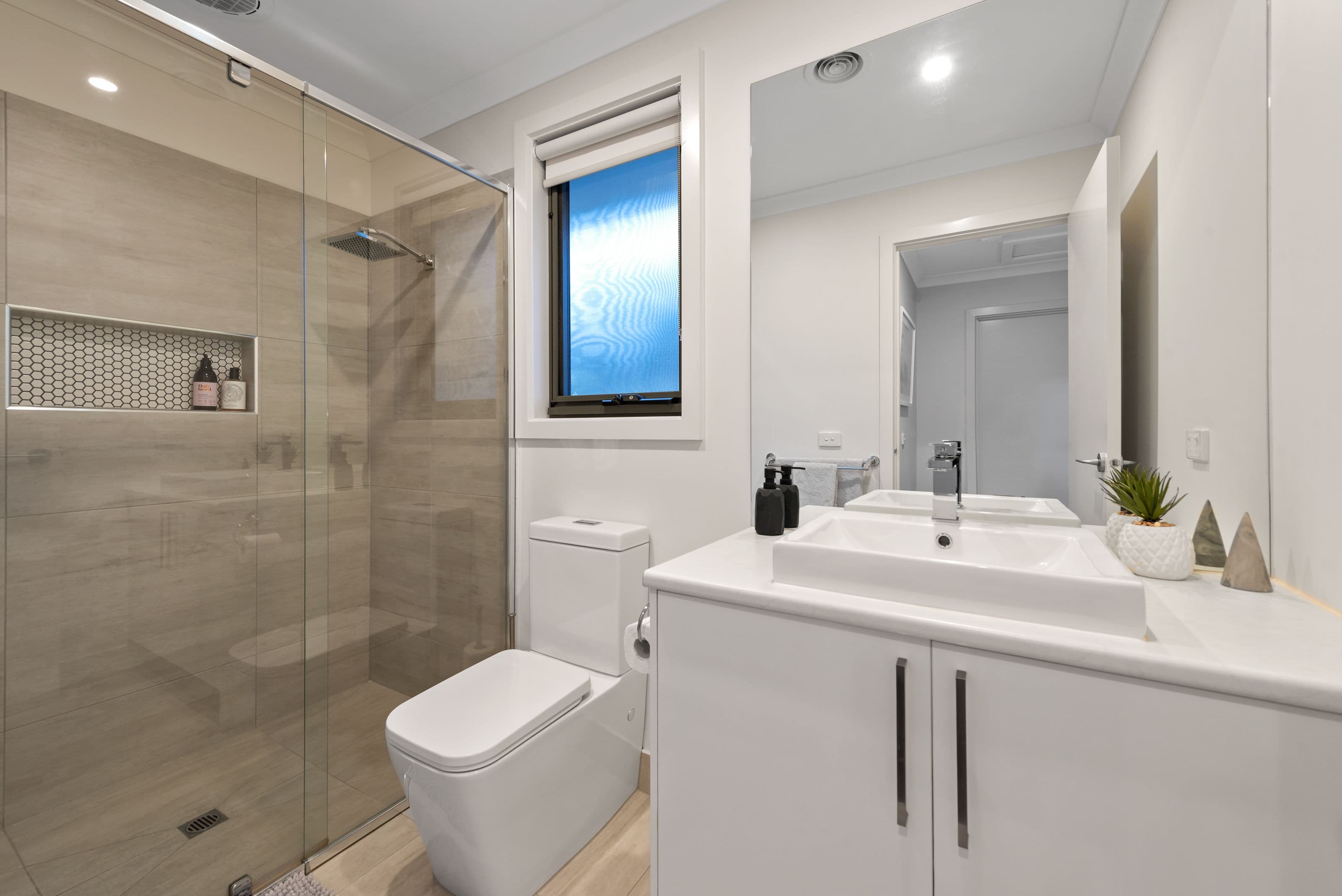 24 Mountain View Road, Kilsyth VIC 3137, Kilsyth - Thumbnail 8