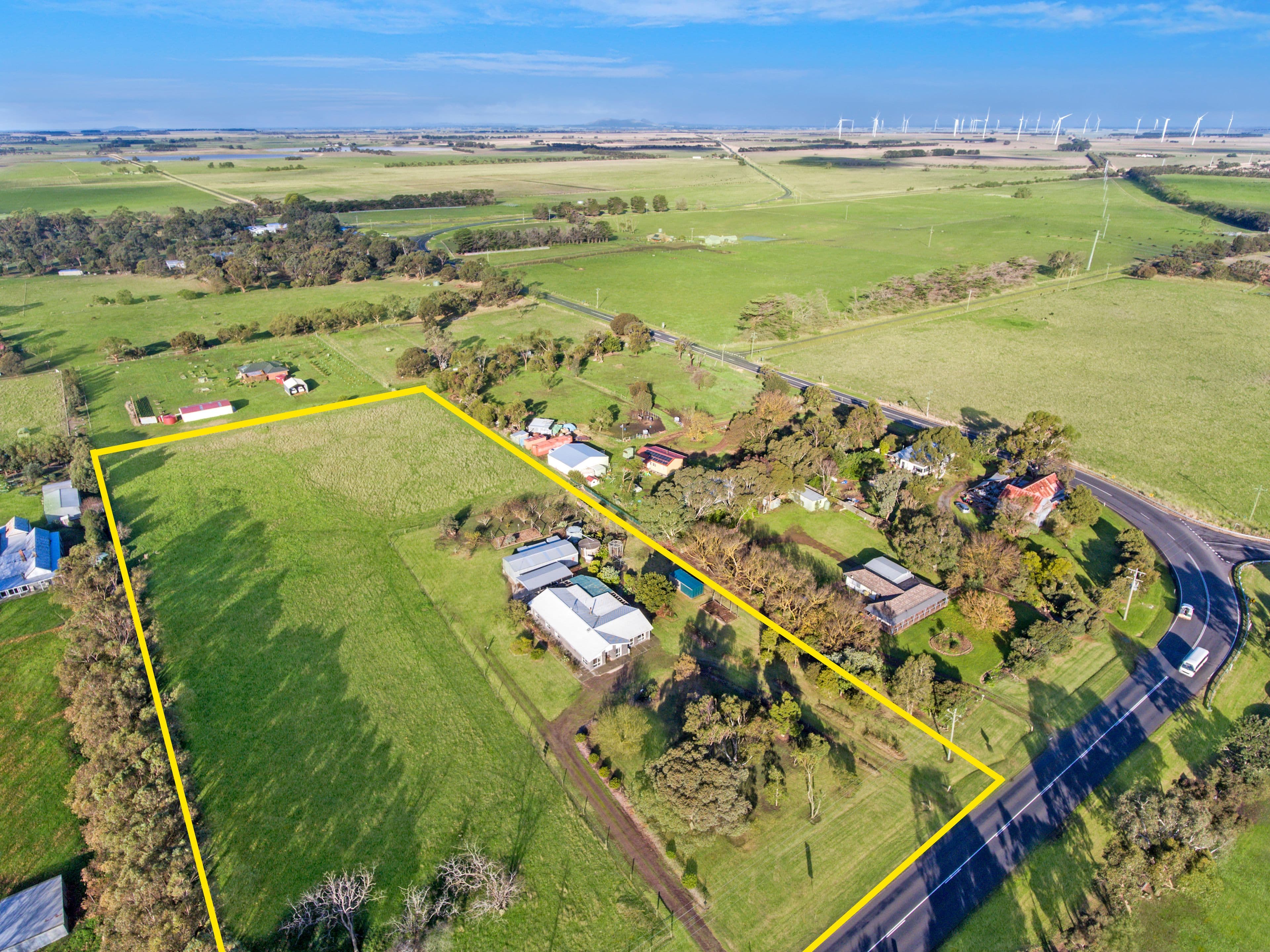 10 Boundary Road, Mortlake VIC 3272, Mortlake - Thumbnail 3