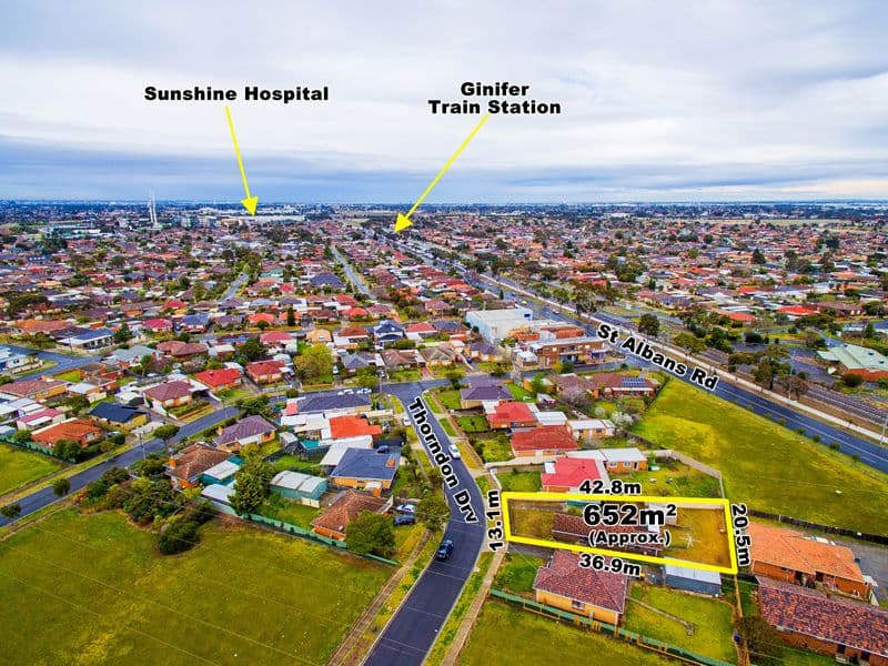 38 Thorndon Drive, St Albans VIC 3021, St Albans - Thumbnail 2