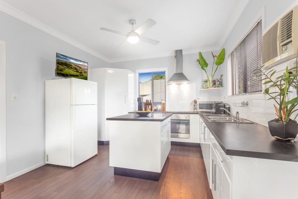 62 Hirschfield Street, Zillmere QLD 4034, Zillmere - Thumbnail 3