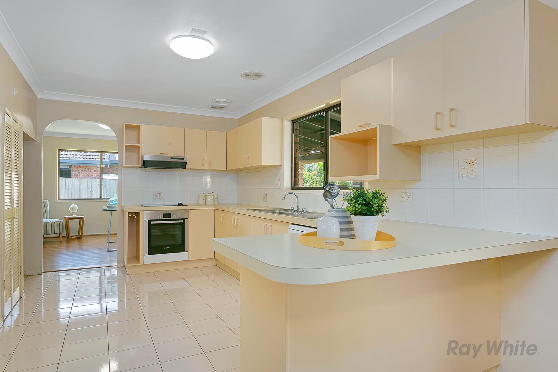 22 Amarna Street, Eight Mile Plains QLD 4113, Eight Mile Plains - Thumbnail 2