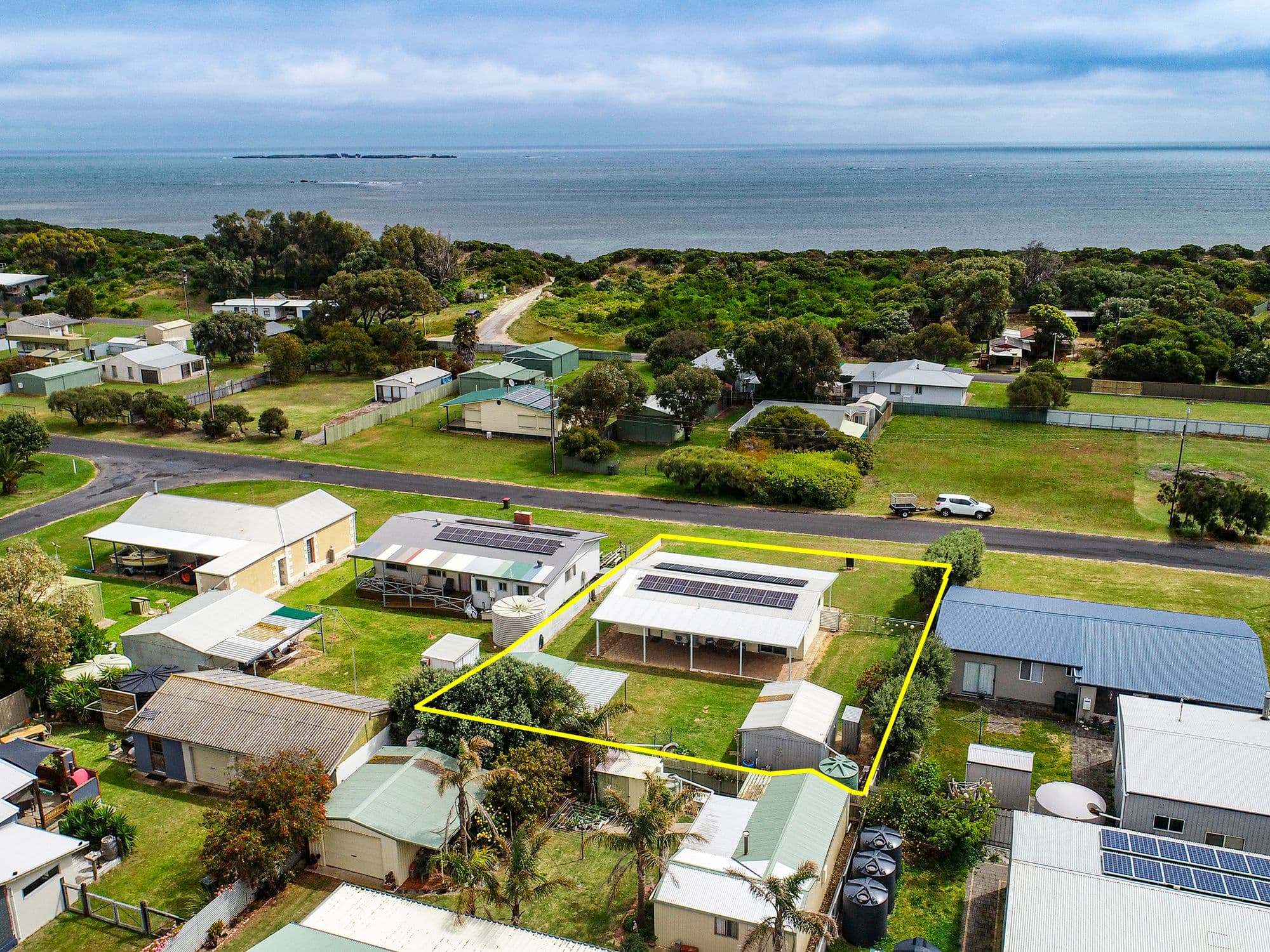 11 Reserve Road, Boatswain Point SA 5275, Boatswain Point - Thumbnail 2