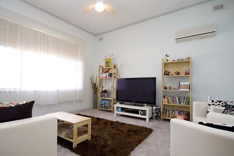66 Marlborough Street, HENLEY BEACH SA 5022, Henley Beach - Thumbnail 3