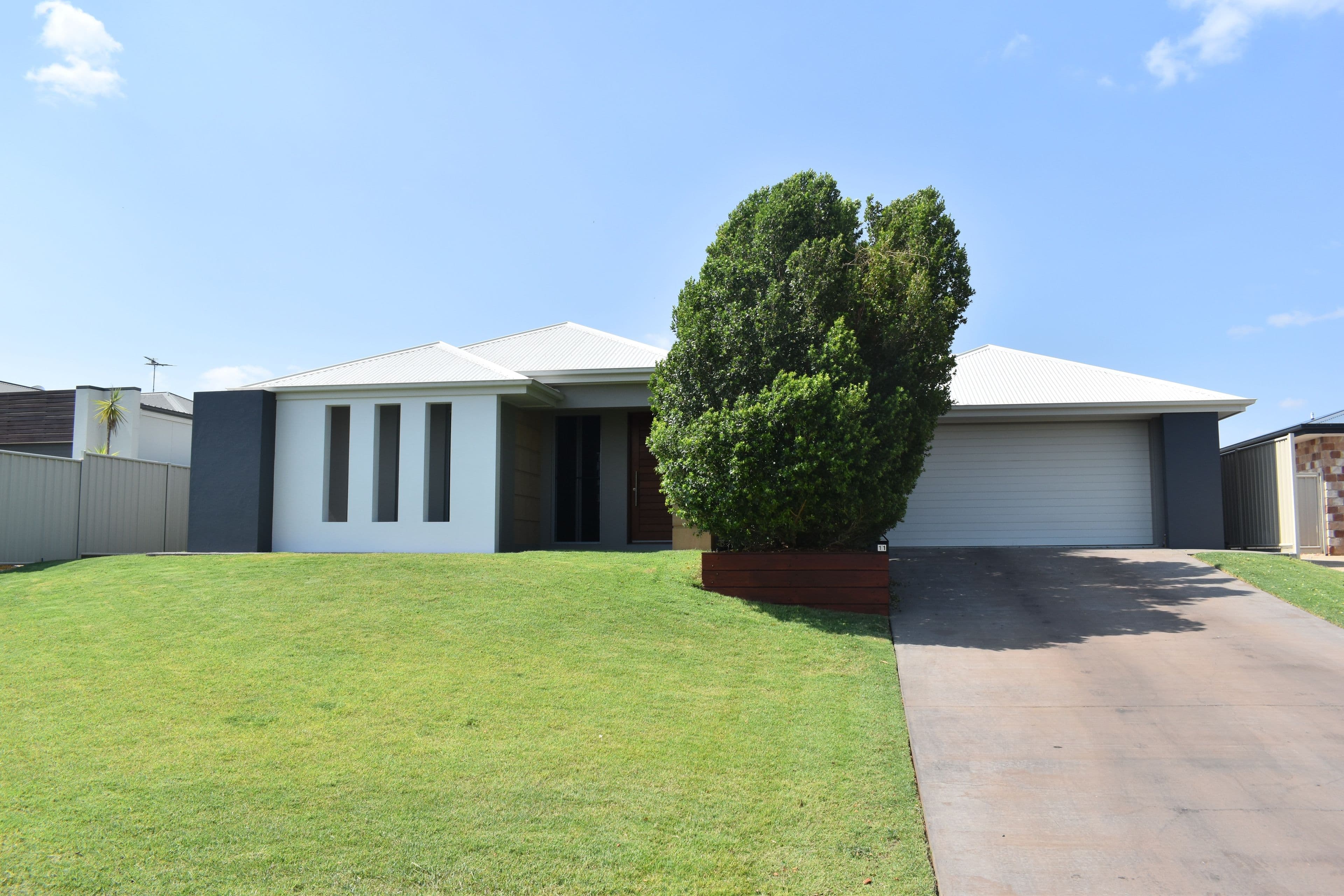 11 Morgan Place, Emerald QLD 4720, Emerald - Image 1