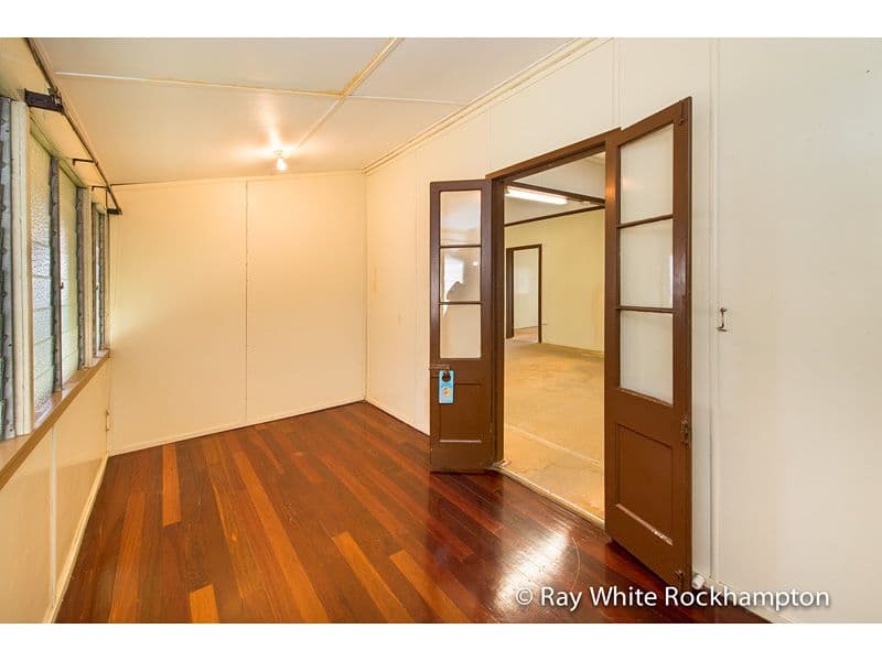 54 Caroline Street, Allenstown QLD 4700, Allenstown - Thumbnail 2