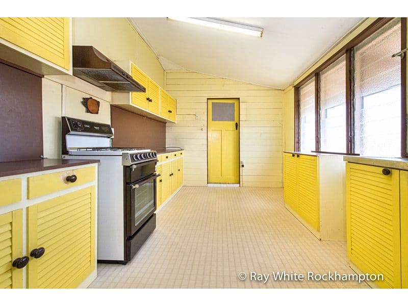 54 Caroline Street, Allenstown QLD 4700, Allenstown - Thumbnail 4