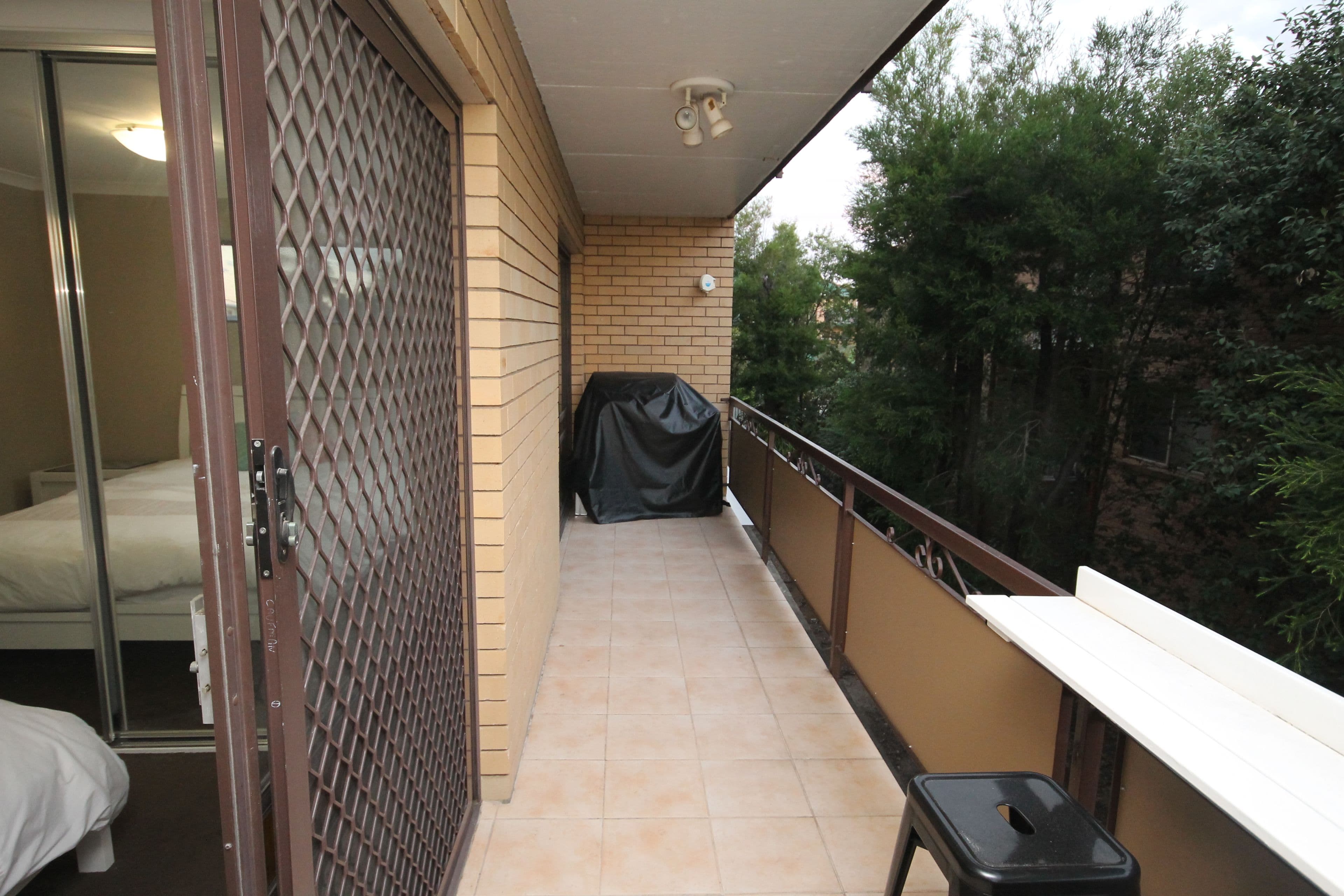 37 Vine Street, Stones Corner QLD 4120, Stones Corner - Thumbnail 7