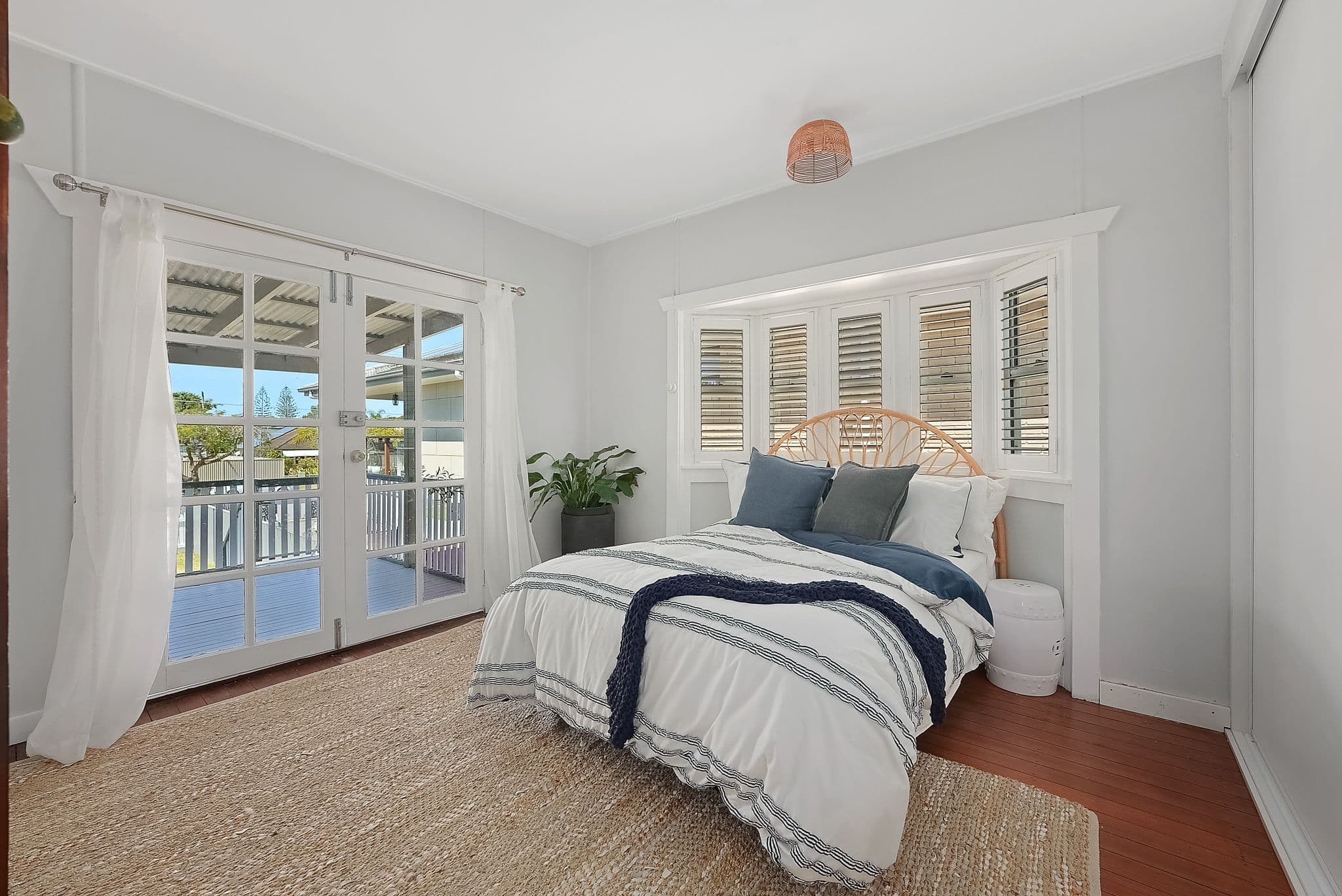 61 Victoria Avenue, Woody Point QLD 4019, Woody Point - Thumbnail 5