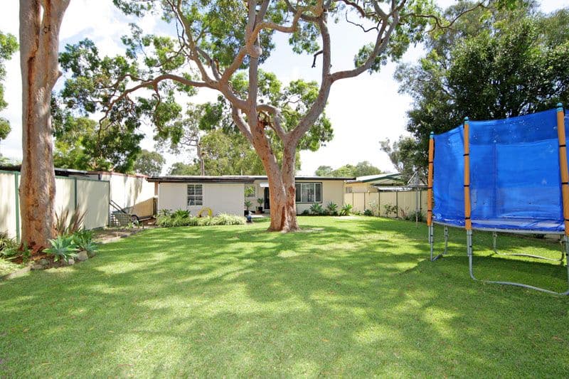 12 Inderan Avenue, LAKE HAVEN NSW 2263, Lake Haven - Thumbnail 3