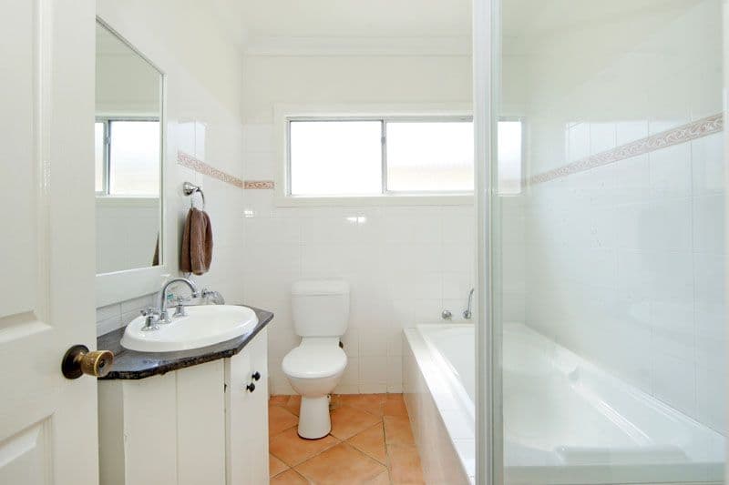 12 Inderan Avenue, LAKE HAVEN NSW 2263, Lake Haven - Thumbnail 8