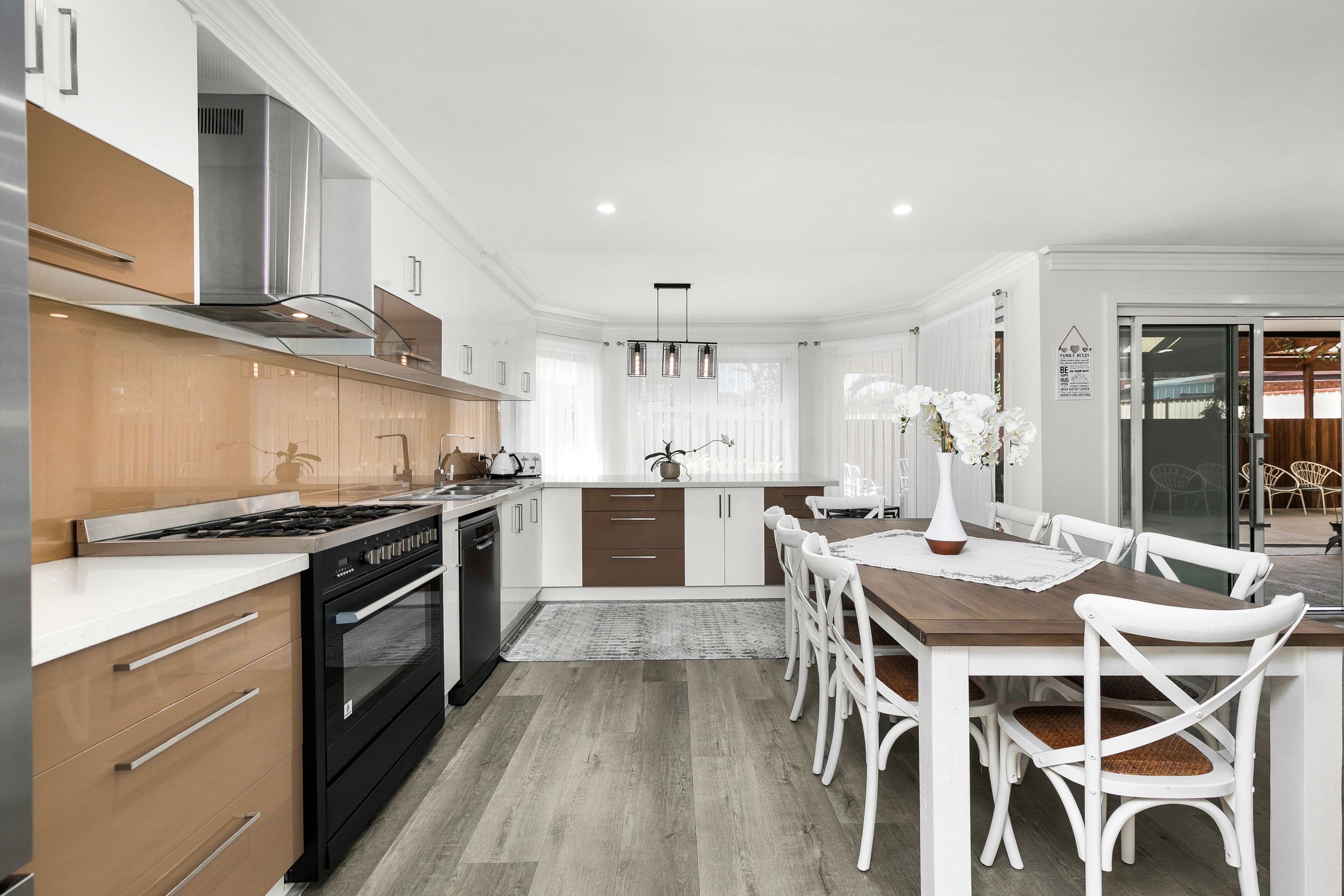 22 Bicentennial Crescent, Meadow Heights VIC 3048, Meadow Heights - Thumbnail 4