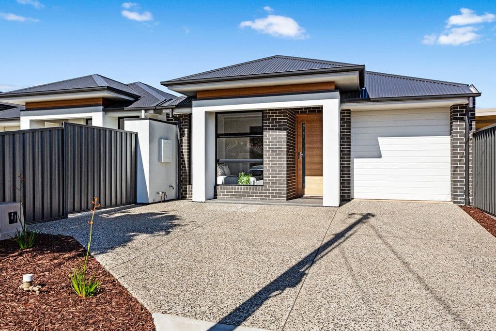 6 Bernard Street, Findon SA 5023, Findon - Image 1