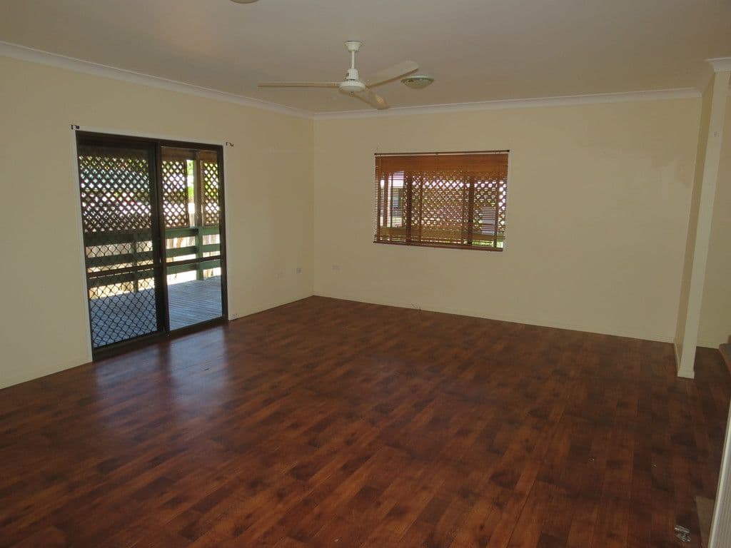 18 Morse Street, Emerald QLD 4720, Emerald - Thumbnail 6