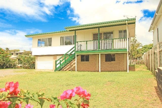 16 Christine Avenue, Lammermoor QLD 4703, Lammermoor - Image 1