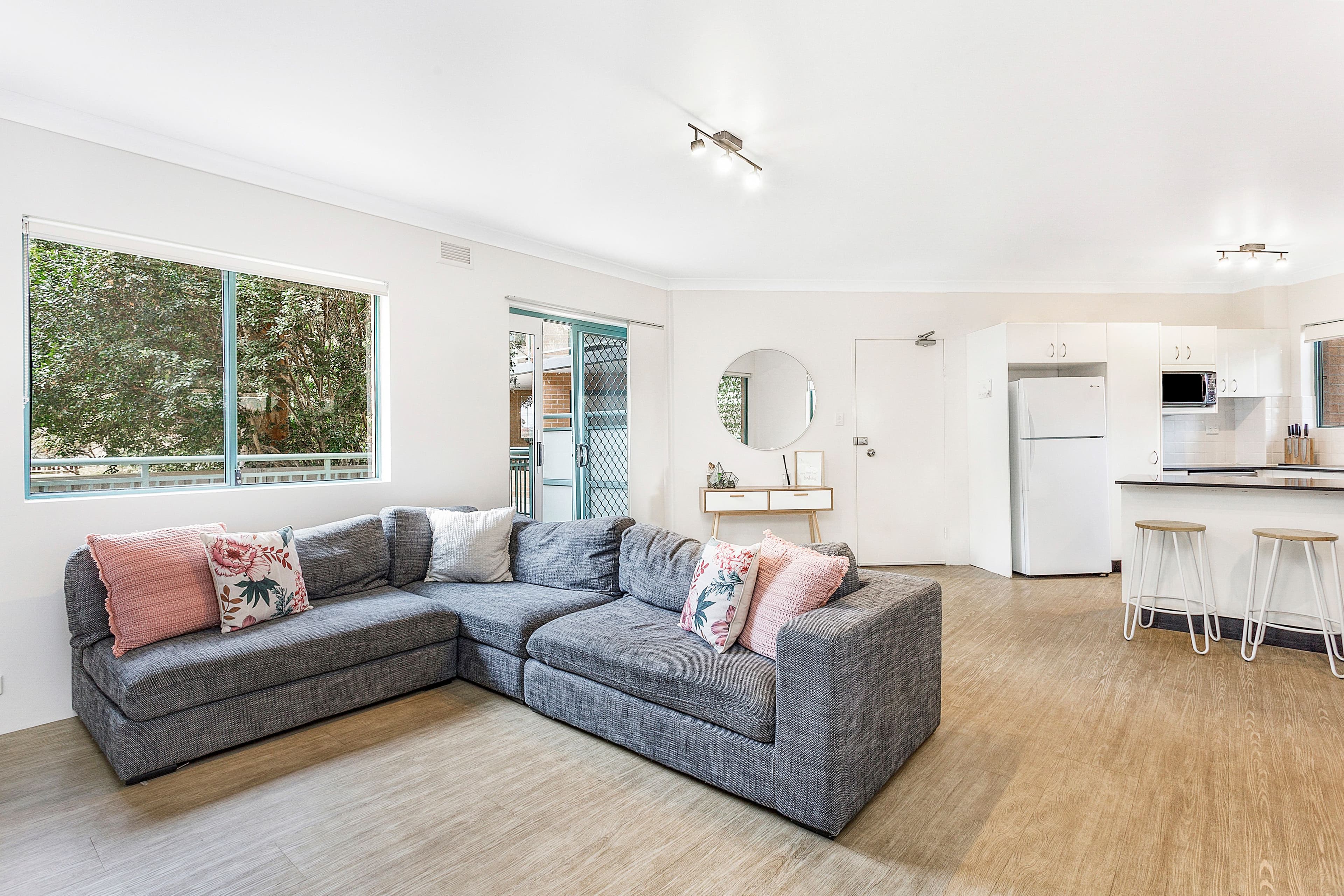 369-373 Kingsway, Caringbah NSW 2229, Caringbah - Image 1