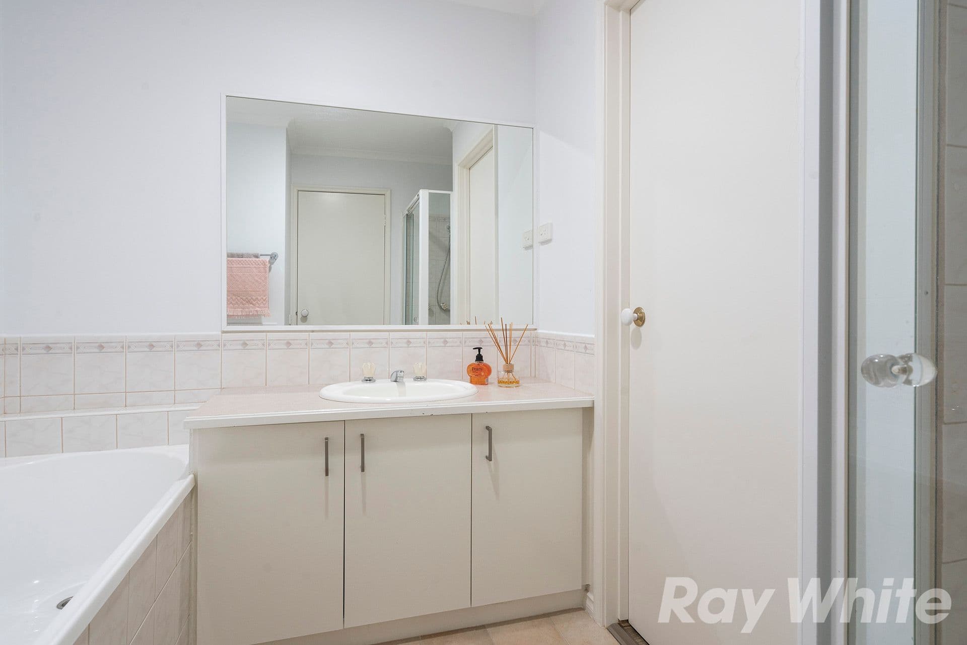 5 Patricia Street, Bentleigh East, Bentleigh East - Thumbnail 5