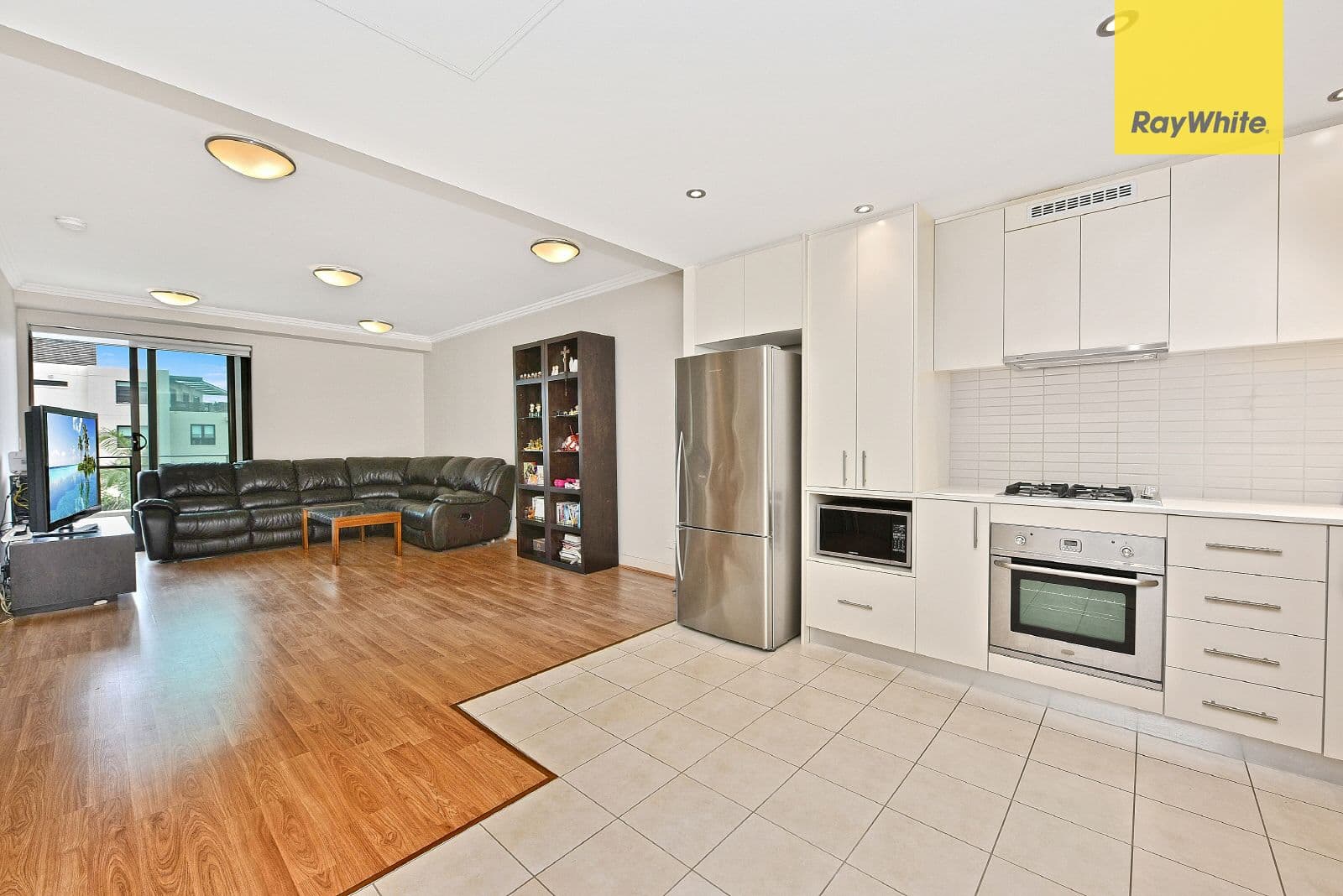 11 Bay Dr., Meadowbank NSW 2114, Meadowbank - Thumbnail 3