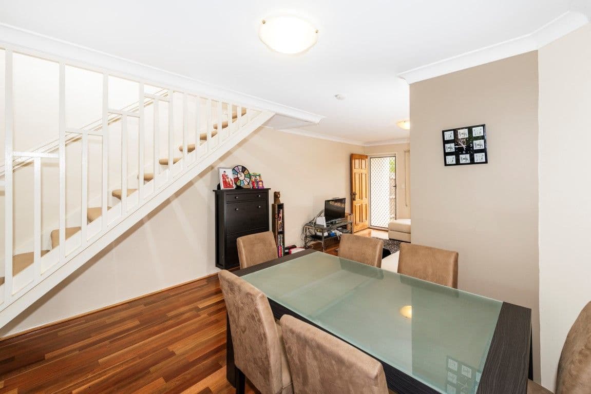 28 Stackpole Street, WISHART QLD 4122, Wishart - Thumbnail 2