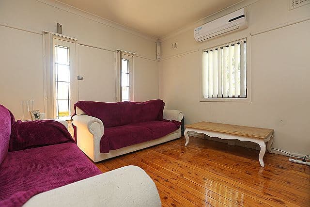 34A Old Kent Road, GREENACRE NSW 2190, Greenacre - Thumbnail 3