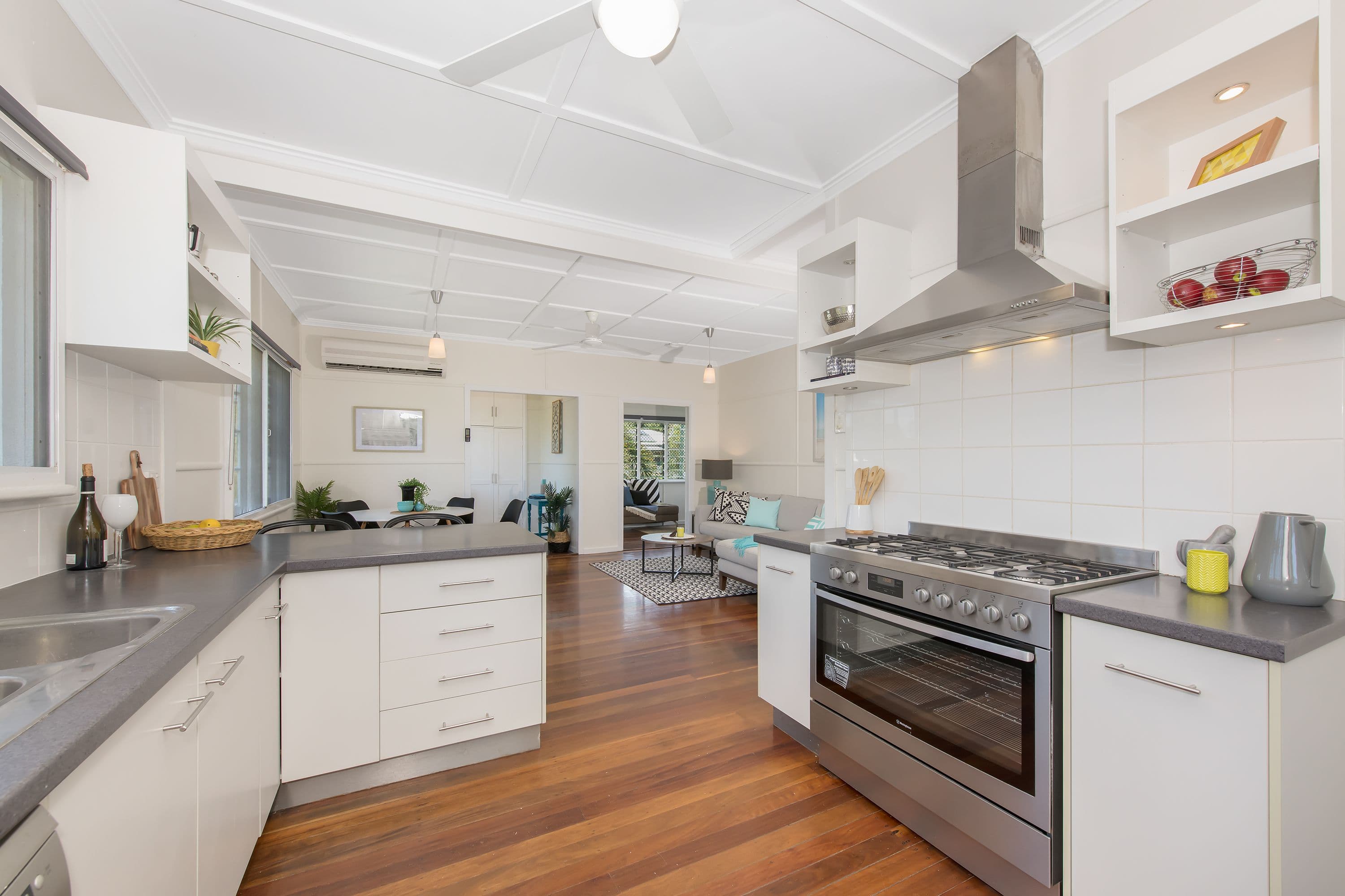 32 Sherriff Street, Hermit Park QLD 4812, Hermit Park - Thumbnail 2