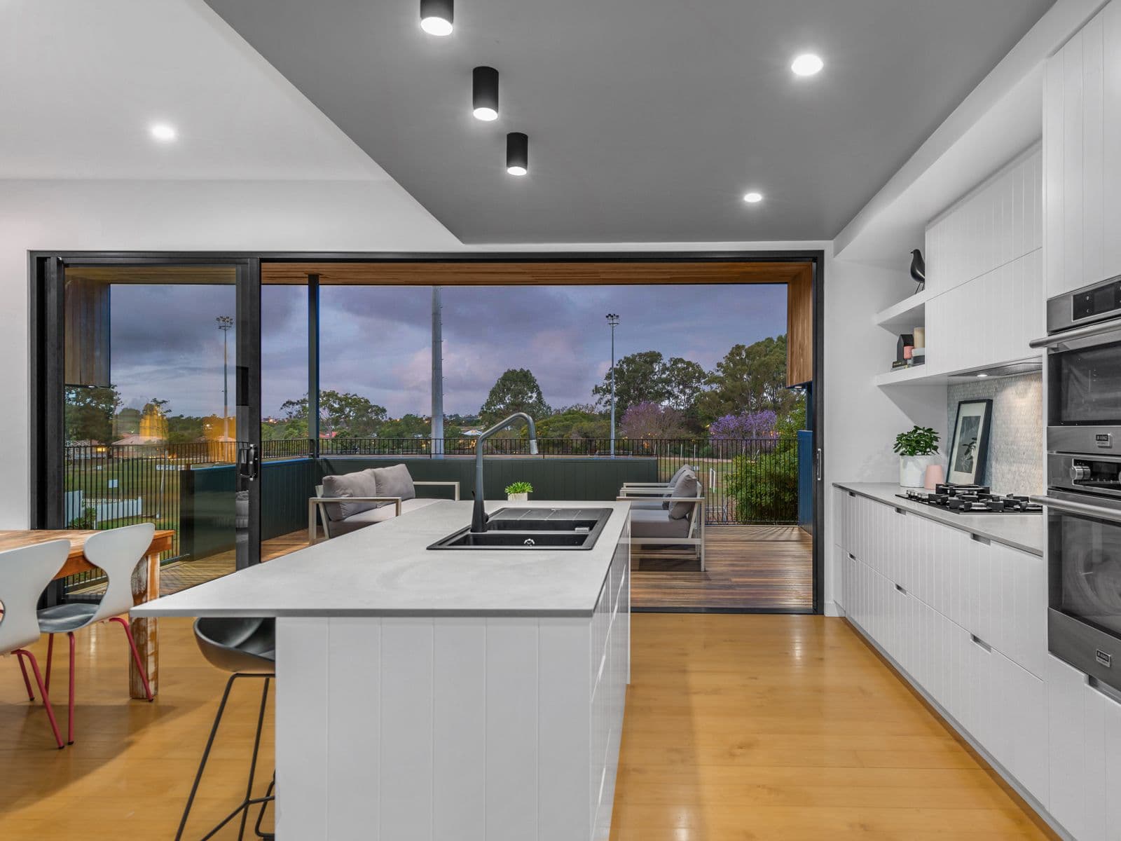 79 Lanham Avenue, Grange QLD 4051, Grange - Thumbnail 8