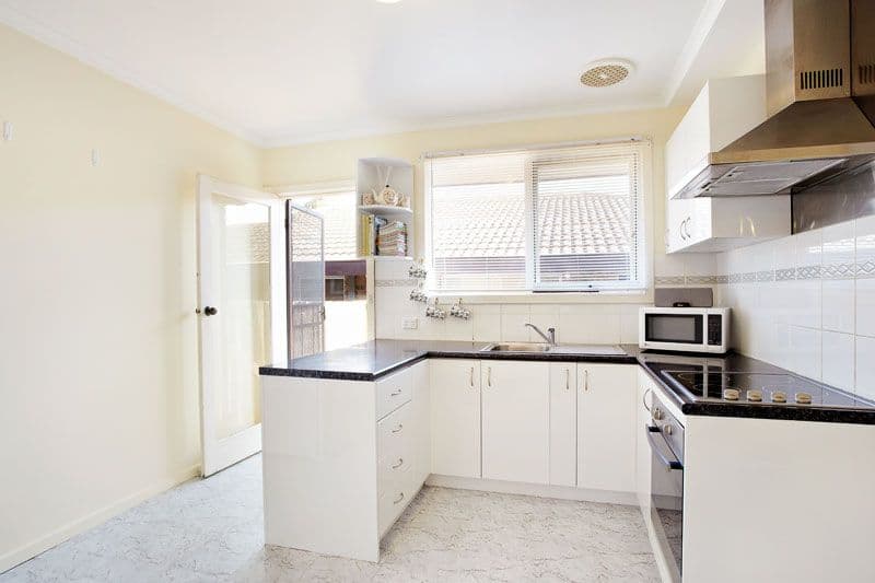 28 McLean Street, BRUNSWICK WEST VIC 3055, Brunswick West - Thumbnail 2