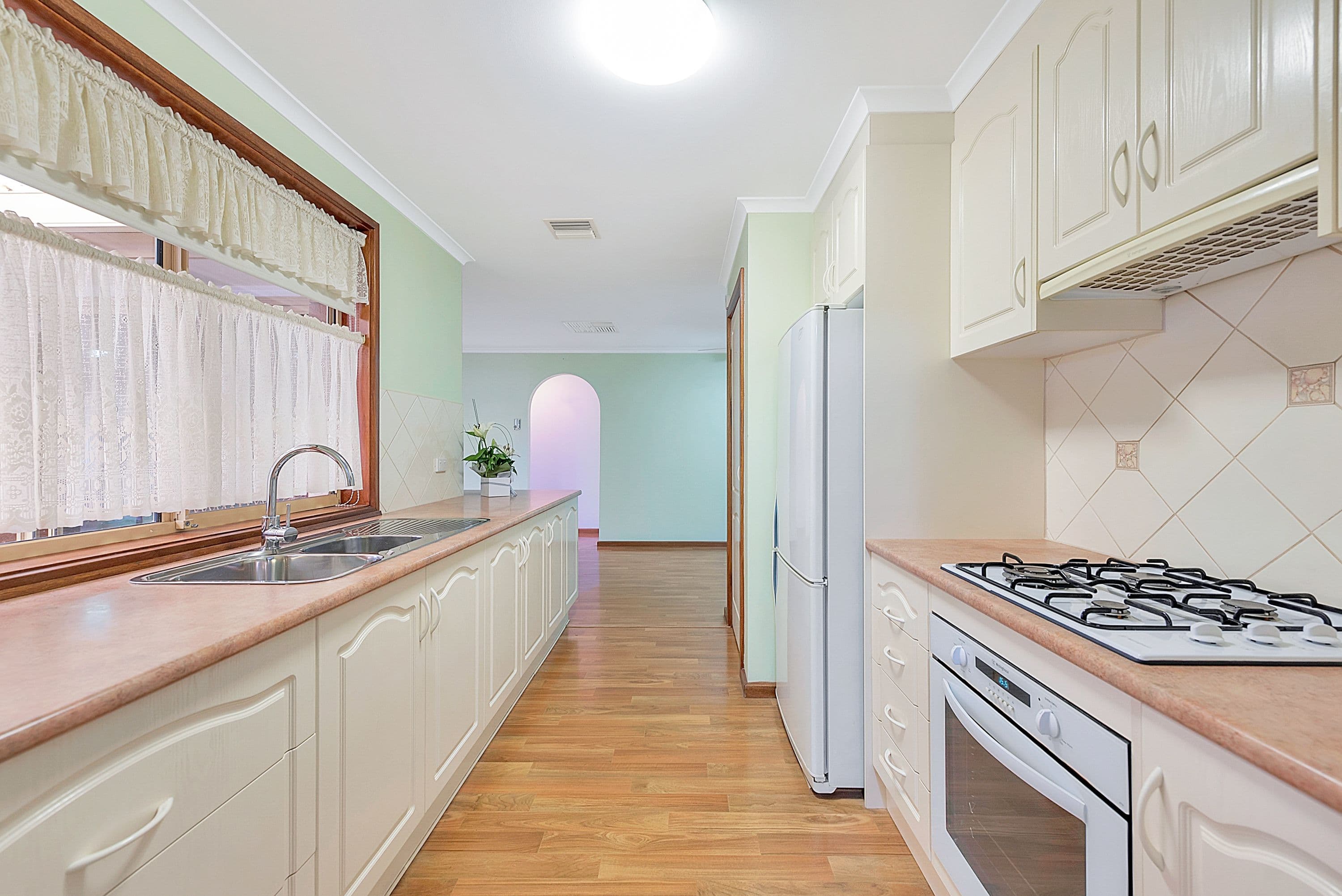 32 Niven Drive, Paralowie SA 5108, Paralowie - Thumbnail 3