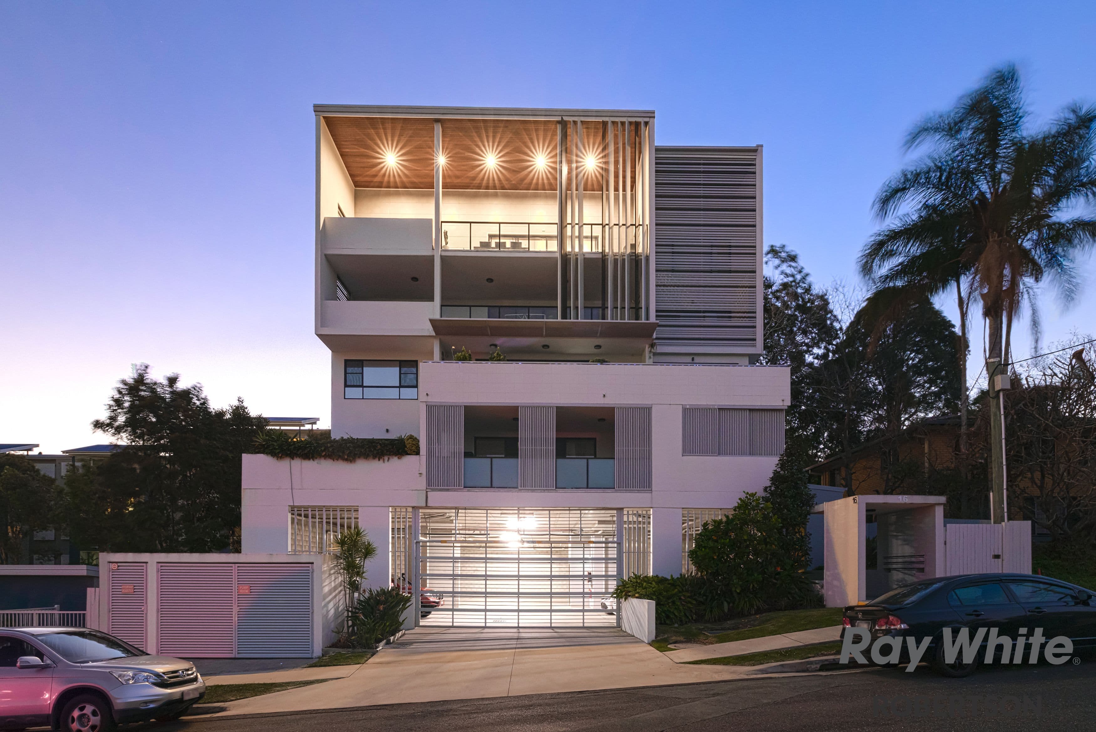 16 Le Grand Street, Macgregor QLD 4109, Macgregor - Image 1