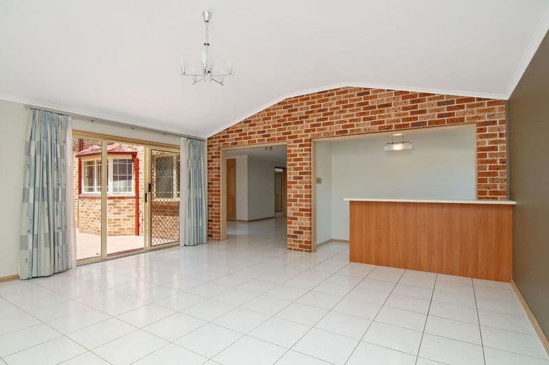 19 Woodgrove Avenue, CHERRYBROOK NSW 2126, Cherrybrook - Thumbnail 4