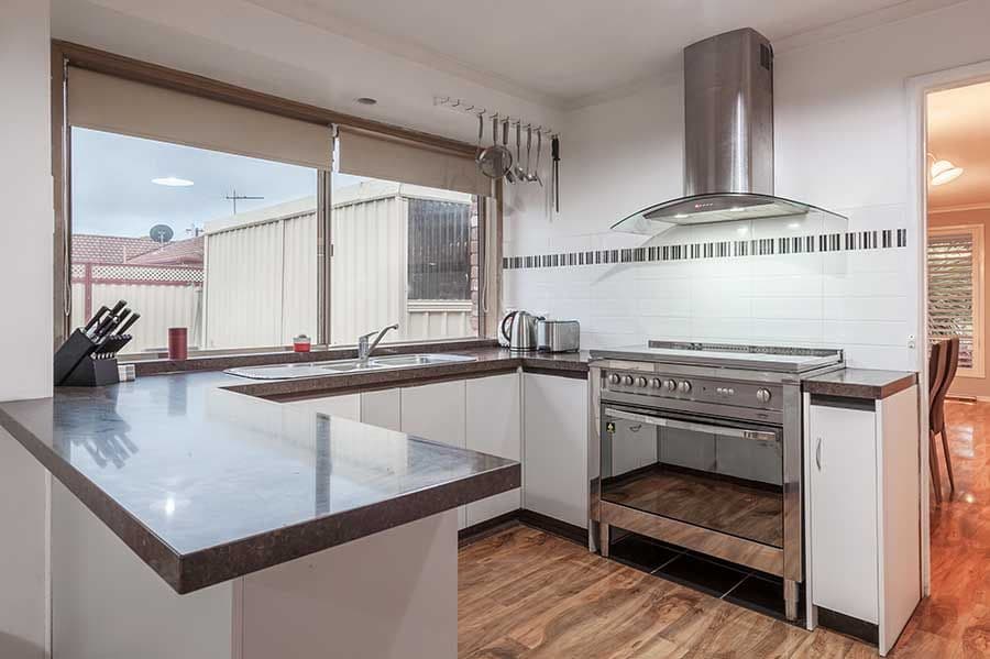 37 Farnborough Avenue, Craigieburn VIC 3064, Craigieburn - Thumbnail 2