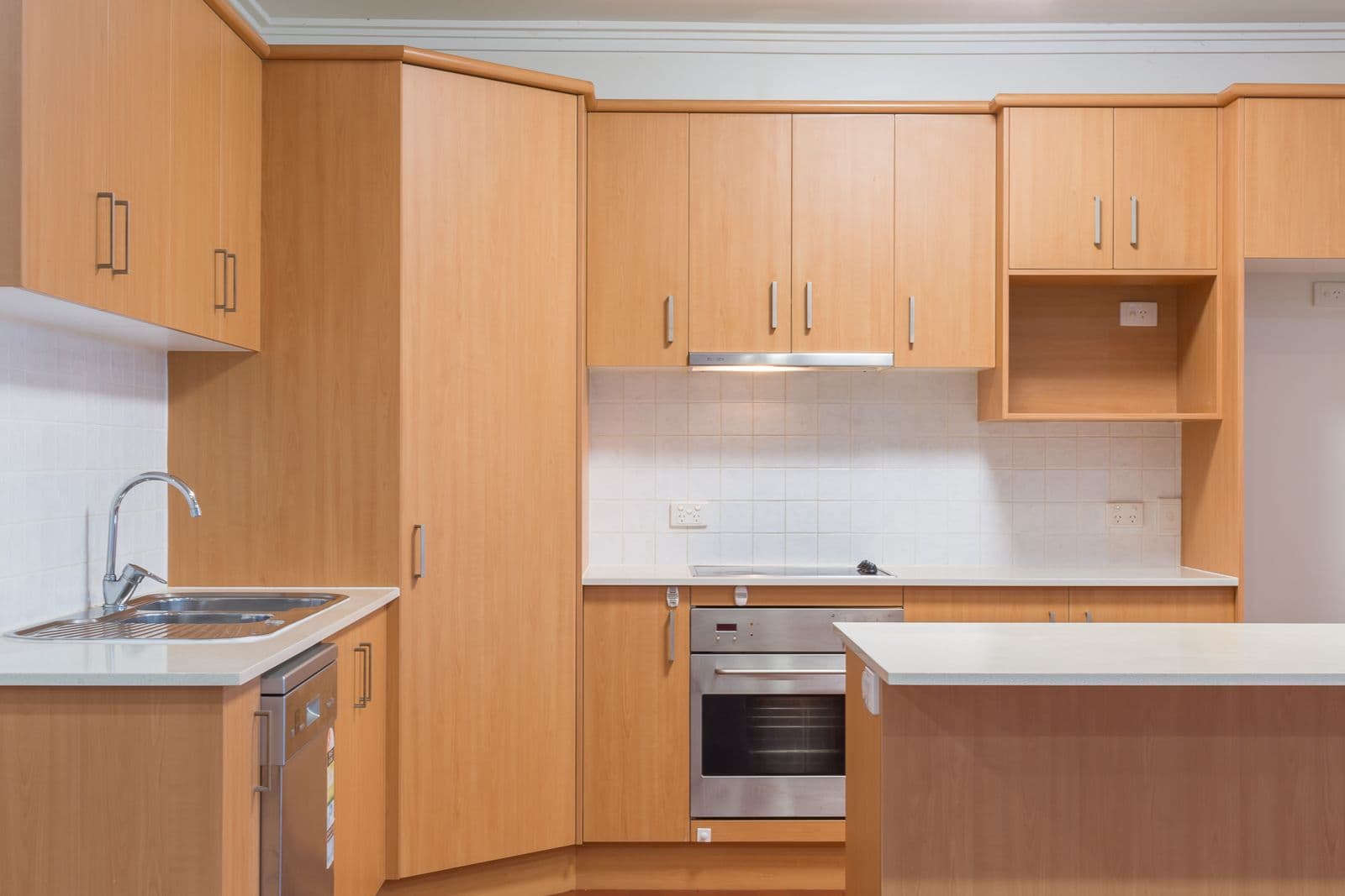 23 Serin Street, Upper Coomera QLD 4209, Upper Coomera - Thumbnail 2