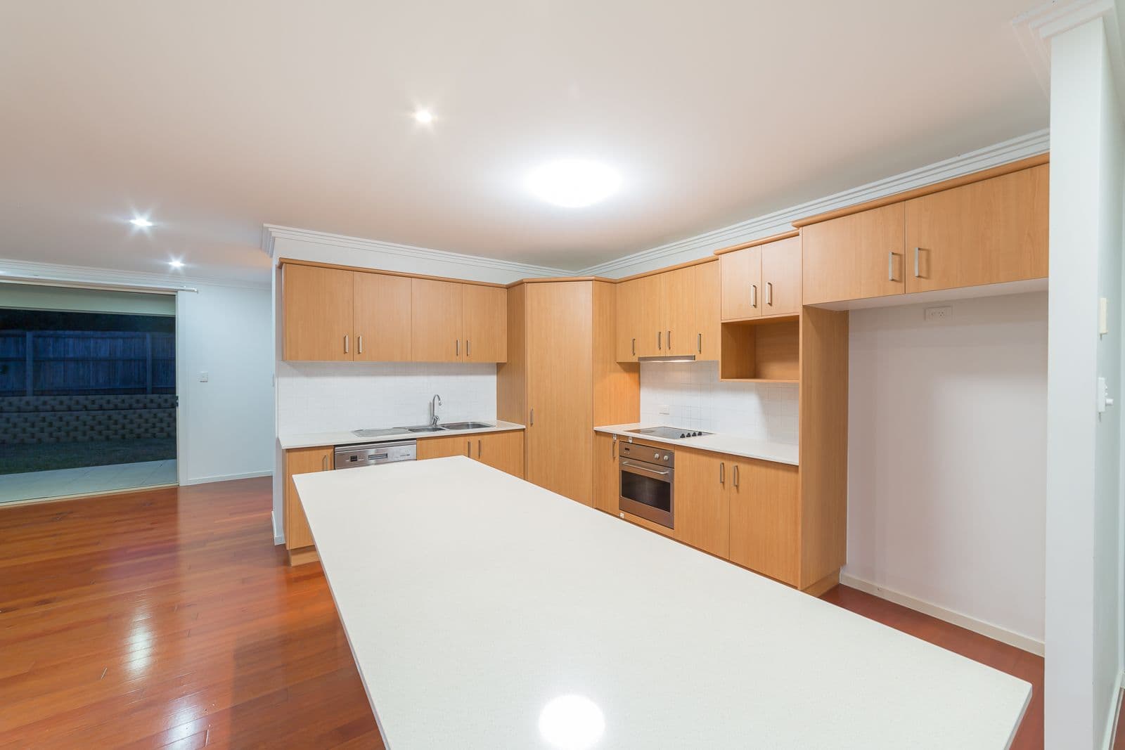 23 Serin Street, Upper Coomera QLD 4209, Upper Coomera - Thumbnail 8
