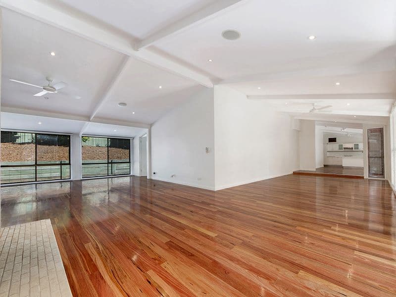 26 Dromana Crescent, Helensvale QLD 4212, Helensvale - Thumbnail 2