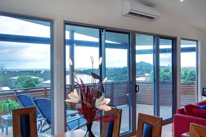6 Burnett Street, MORNINGTON VIC 3931, Mornington - Thumbnail 2