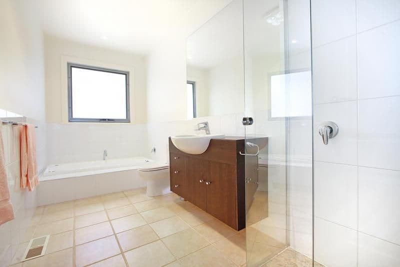 6 Burnett Street, MORNINGTON VIC 3931, Mornington - Thumbnail 8
