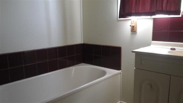 31 Hoffman Street, ROMA QLD 4455, Roma - Thumbnail 4